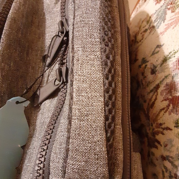 Vera Bradley Grand Reactive Heather Gray Backpack - Picture 13 of 13